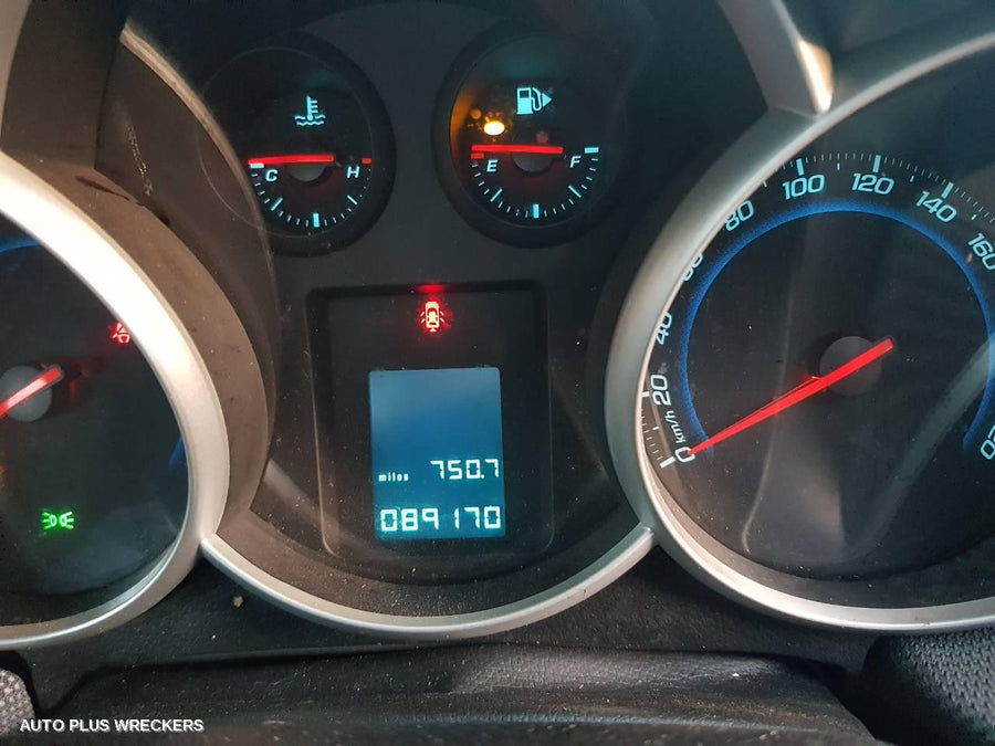 2010 Holden Cruze Right Front Door