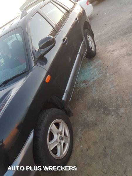 2004 Hyundai Santa Fe Right Rear Door Window