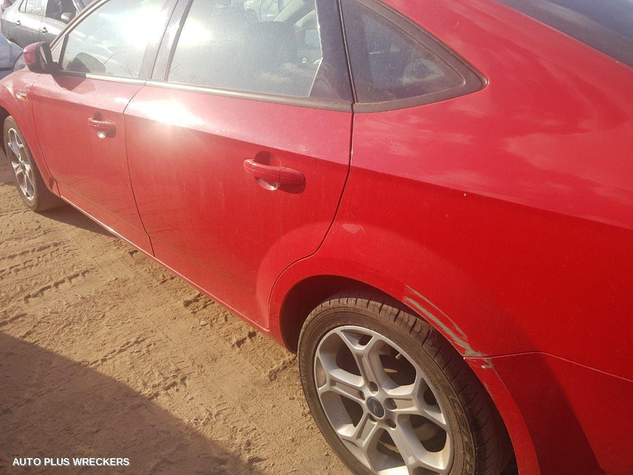 2007 Ford Mondeo Left Guard