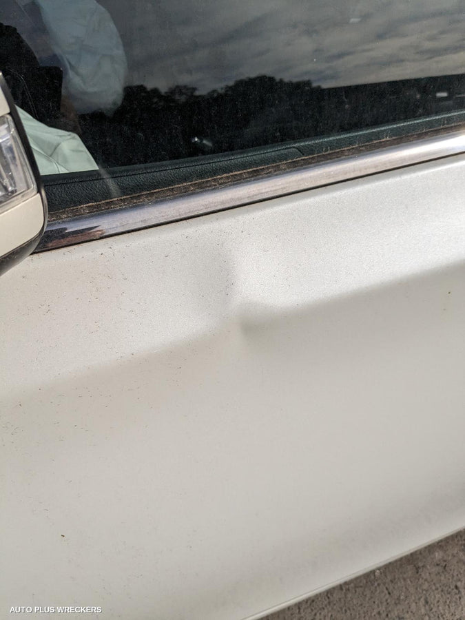 2016 Nissan Pulsar Right Front Window Reg Motor