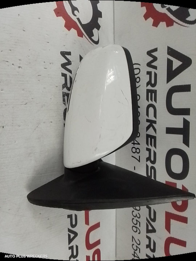 2010-2013 Kia Cerato Right Door Mirror