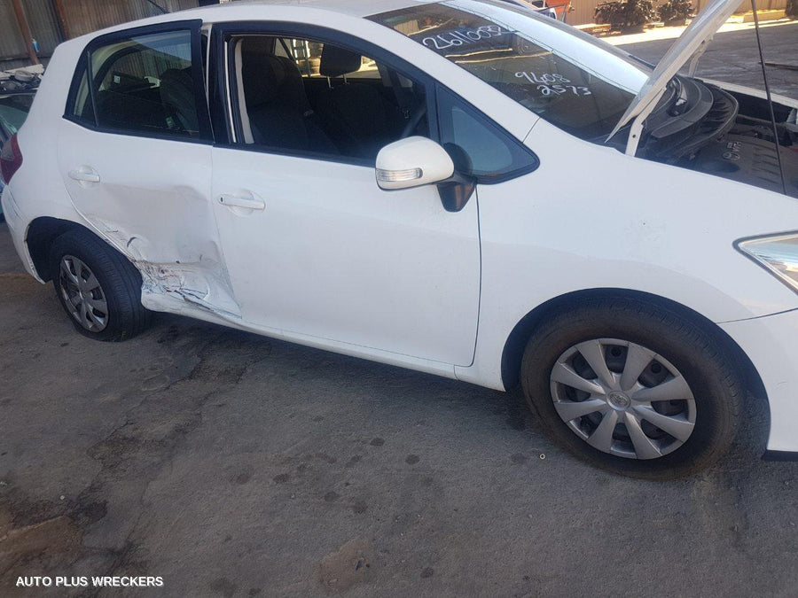 2010 Toyota Corolla Combination Switch