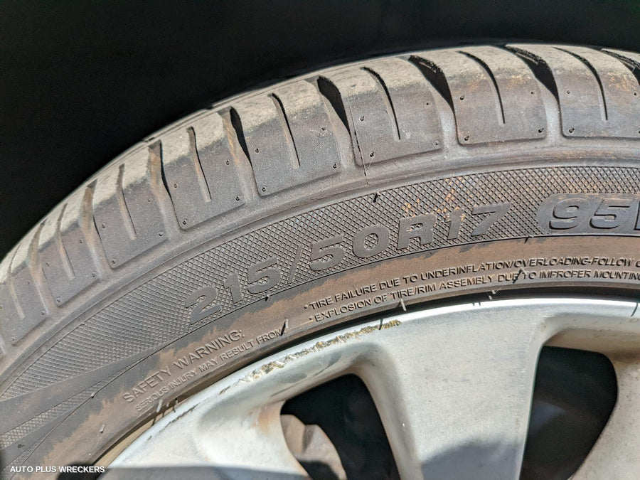 2012 Holden Cruze Door Handle