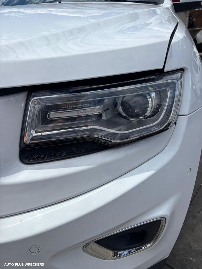 2013-2022 Jeep Grandcherokee Rear Garnish