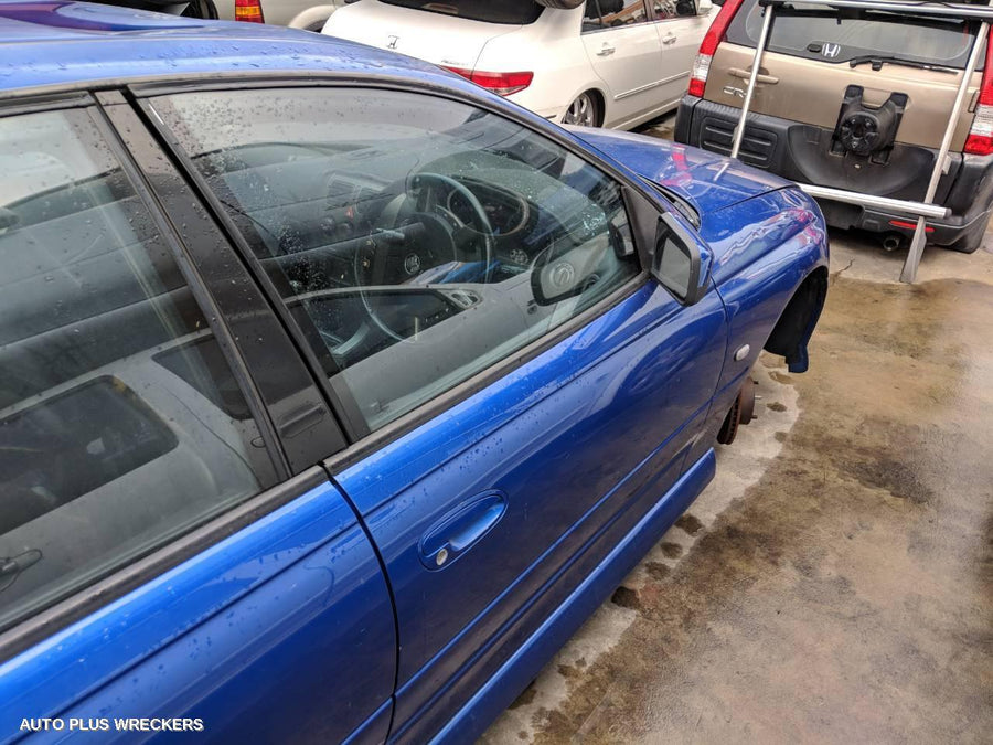 2004 Holden Commodore Left Door Mirror