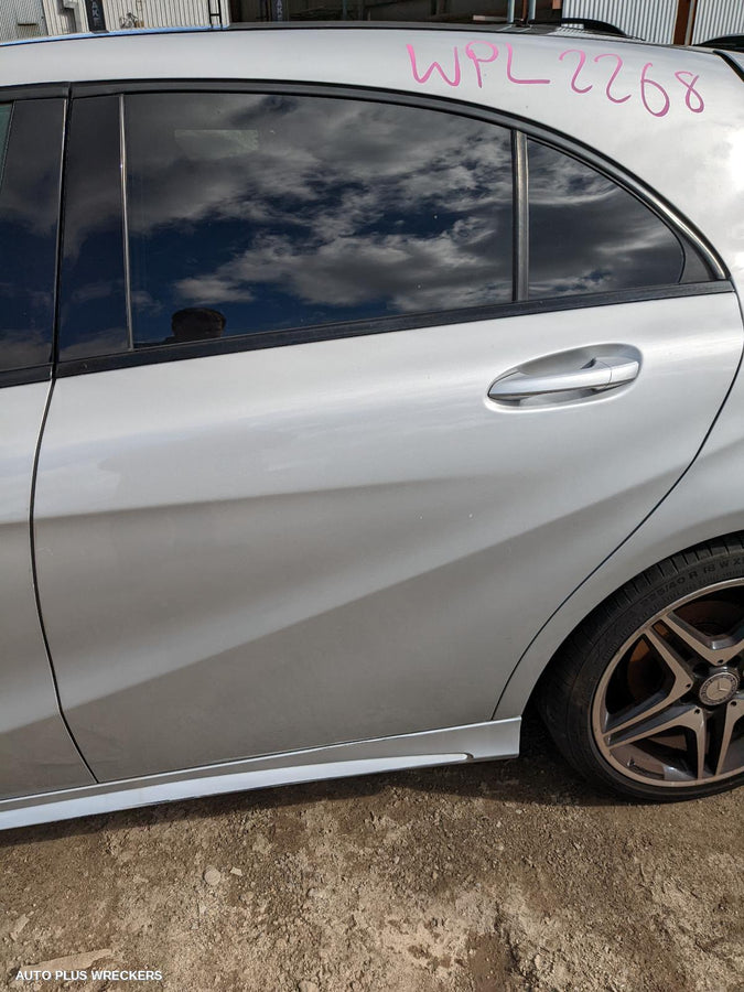 2014 Mercedes A Class Instrument Cluster