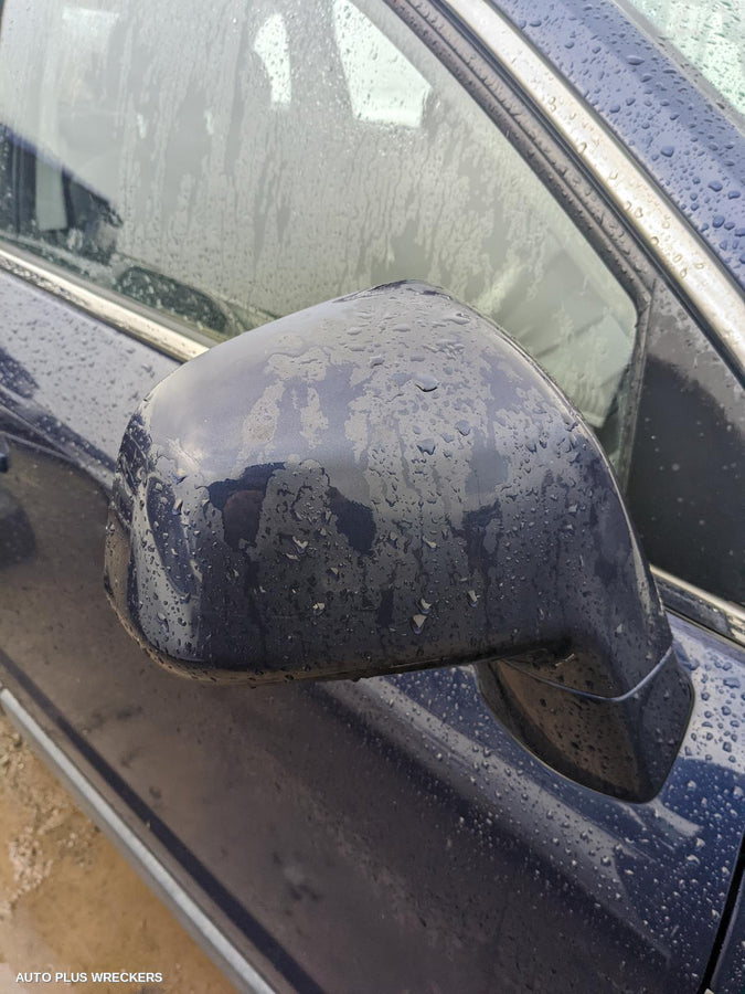2012 Holden Captiva Right Rear Door Sliding