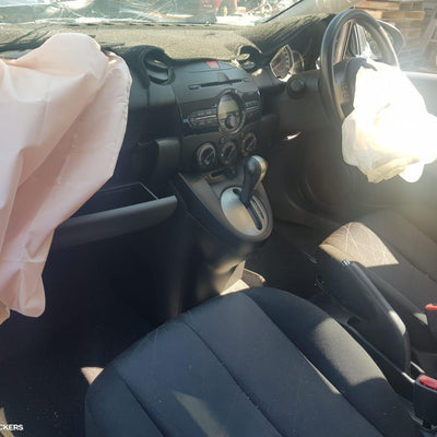 2014 Mazda 2 Right Front Window Reg Motor