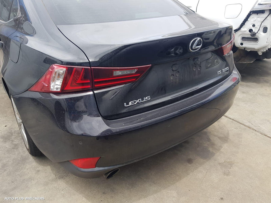 2013 Lexus Is Series Antenna