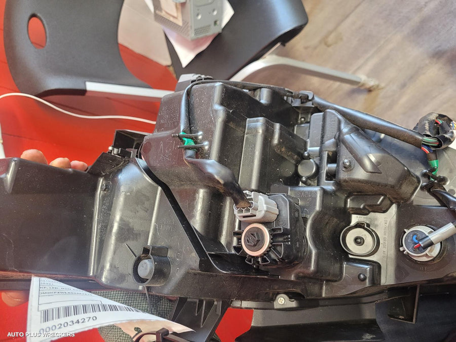 2017-2021 Mazda Cx5 Right Headlamp