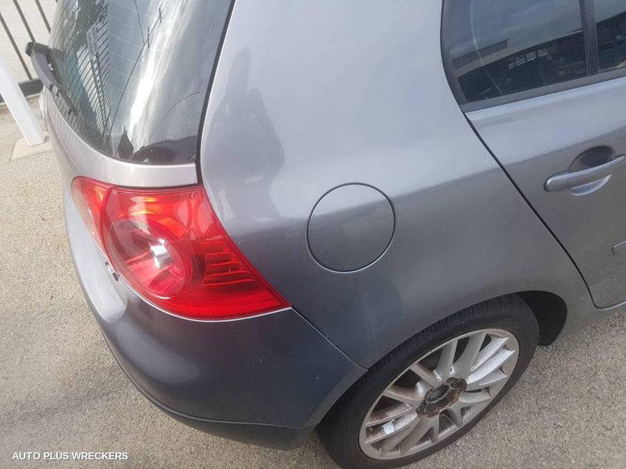 2007 Volkswagen Golf Right Taillight