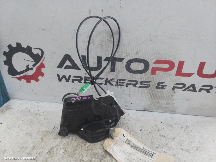 2014-2019 Toyota Yaris Door Boot Gate Lock