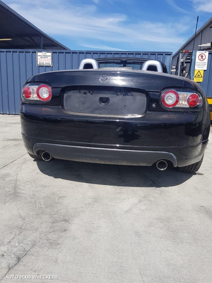 2007 MAZDA MX5 BOOTLID TAILGATE