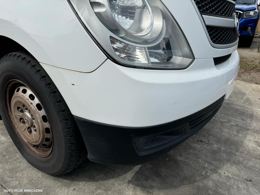 2012 Hyundai Iload/imax Right Taillight