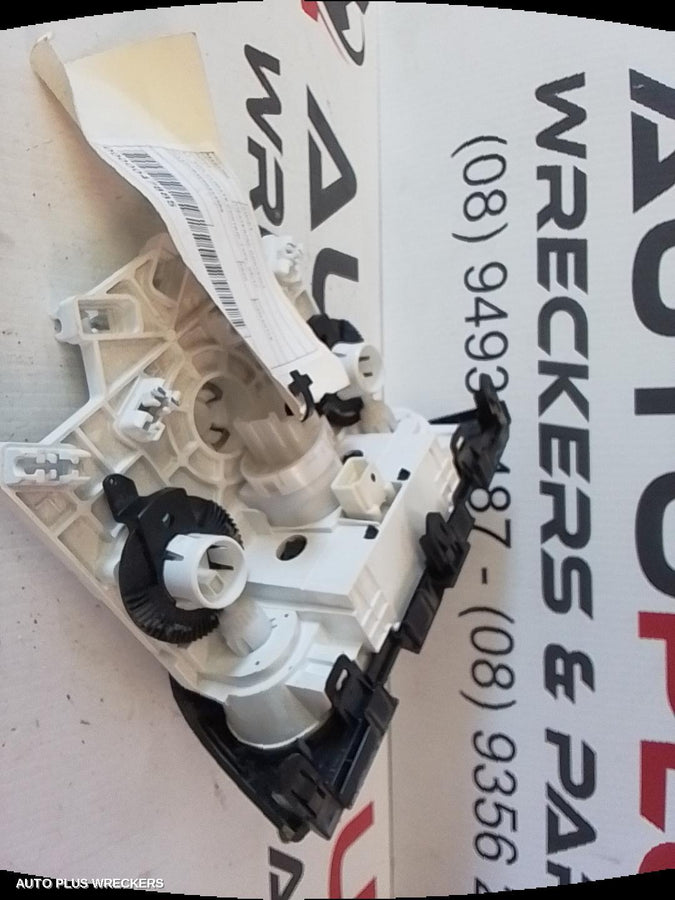 2017-2023 Suzuki Swift Heater Ac Controls