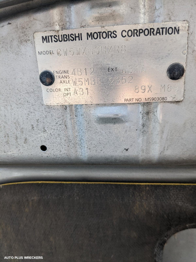 2008 Mitsubishi Outlander Right Door Mirror