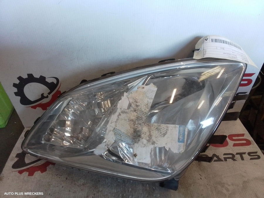 2004 Toyota Prius Right Headlamp
