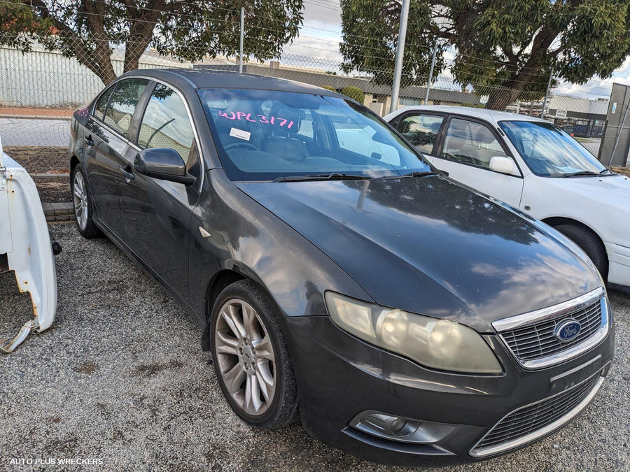2010 Ford Falcon Sunvisor