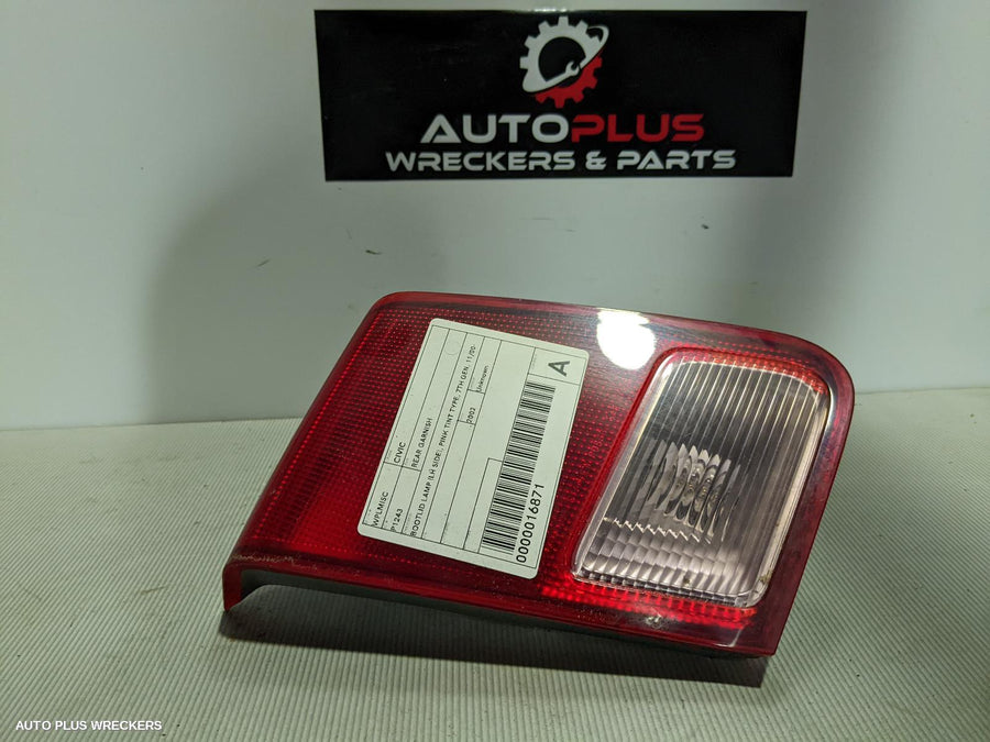 2002 Honda Civic Rear Garnish