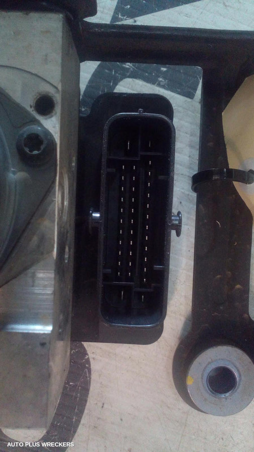2010-2015 Hyundai I20 Abs Pump Modulator