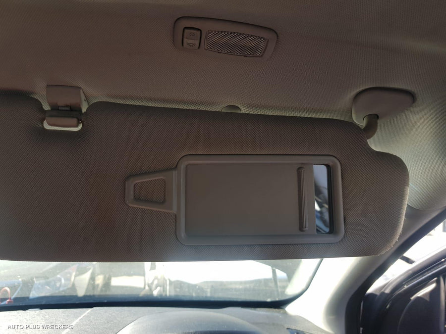 2010 HYUNDAI I45 LEFT REAR DOOR WINDOW