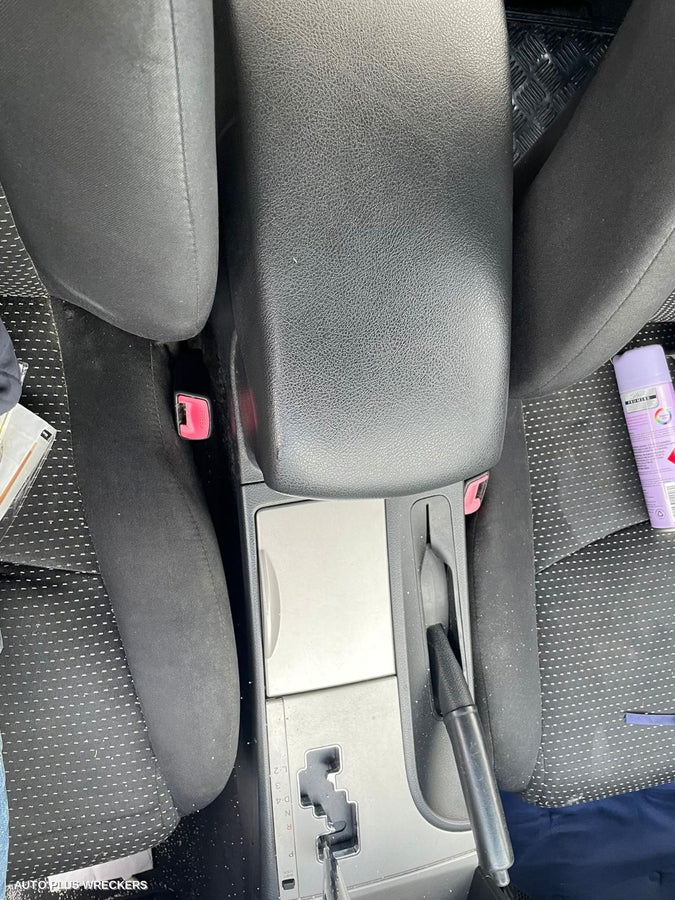 2007 Toyota Camry Rear Garnish