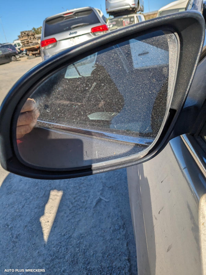 2012 Toyota Camry Radiator Support