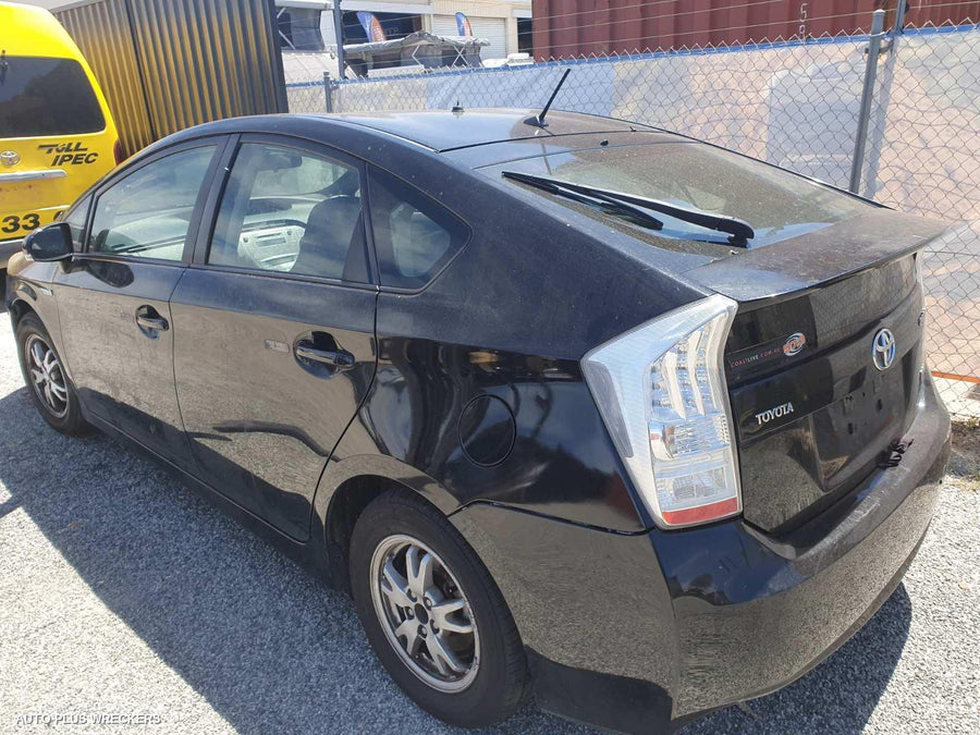 2010 Toyota Prius Grille