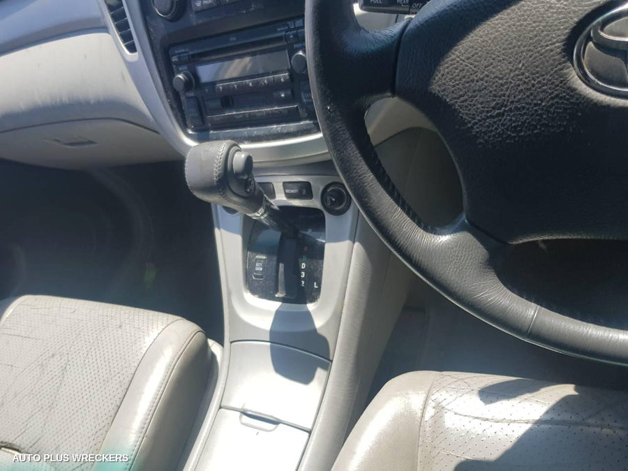 2004 Toyota Kluger Right Rear Door Sliding