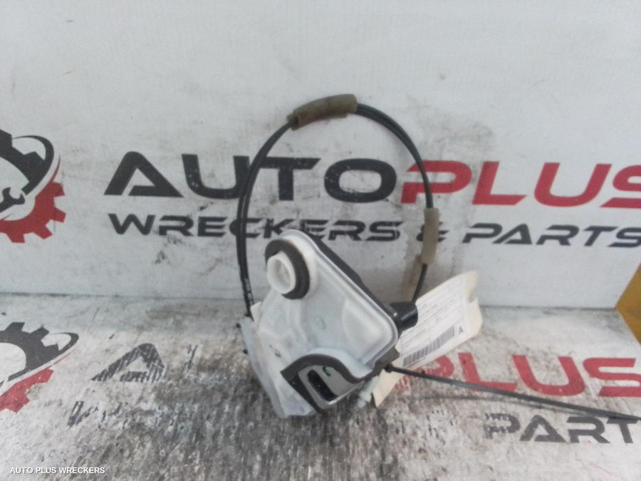 2014-2021 Toyota Kluger Door Boot Gate Lock