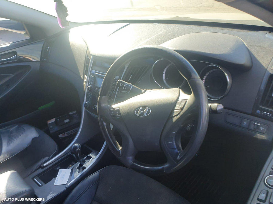 2011 Hyundai I45 F Bar Reinforc Brack