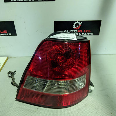 2007 Kia Sorento Right Taillight