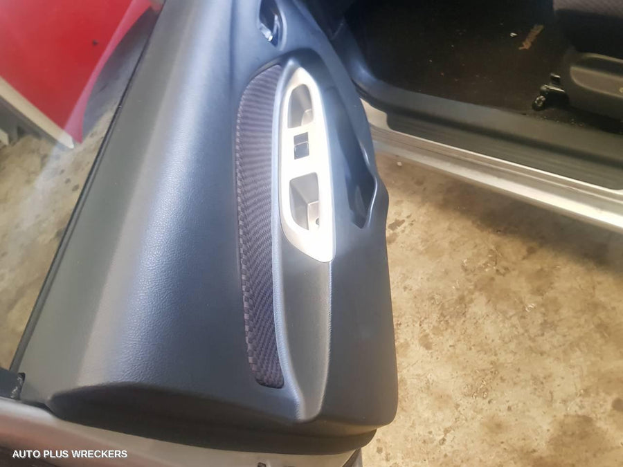 2005-2016 Toyota Yaris Sunvisor