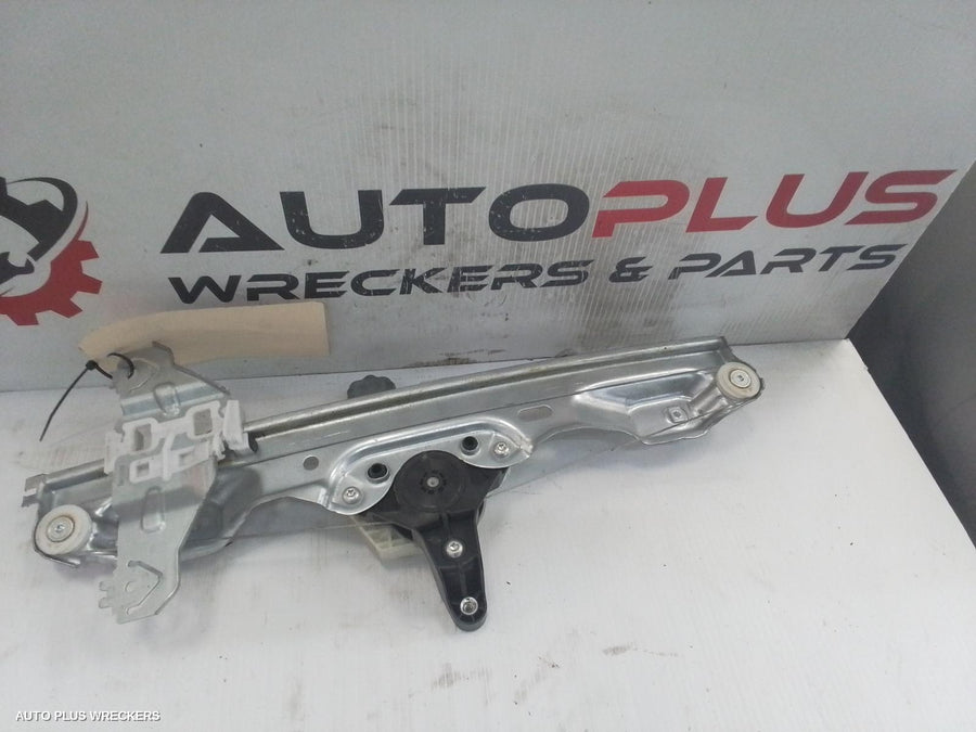 2017-2021 Nissan Qashqai Left Rear Wnd Reg Motor