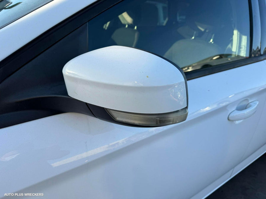 2014 Ford Mondeo Radiator Support