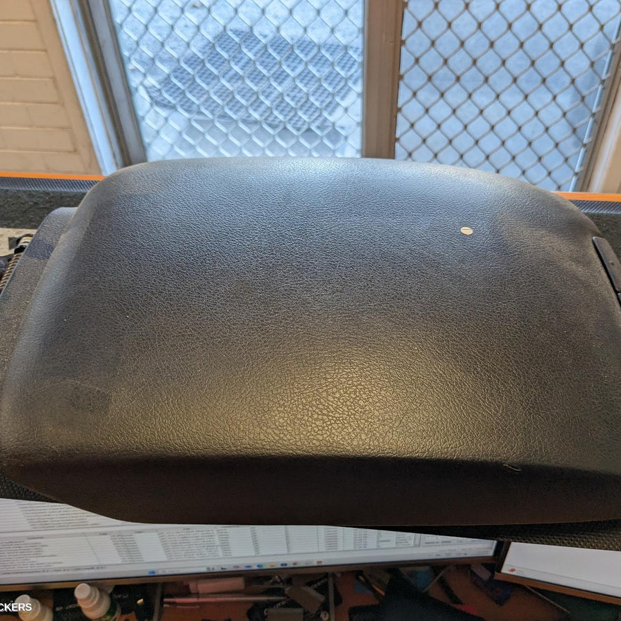 2017 Toyota Prado Console