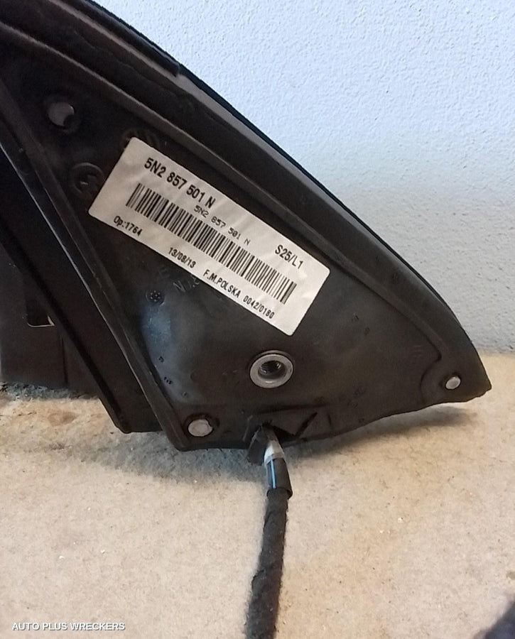 2008-2016 Volkswagen Tiguan Left Door Mirror