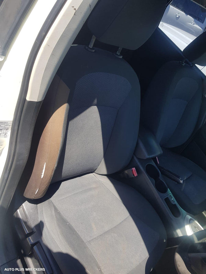 2012 Nissan Dualis Rear Bumper