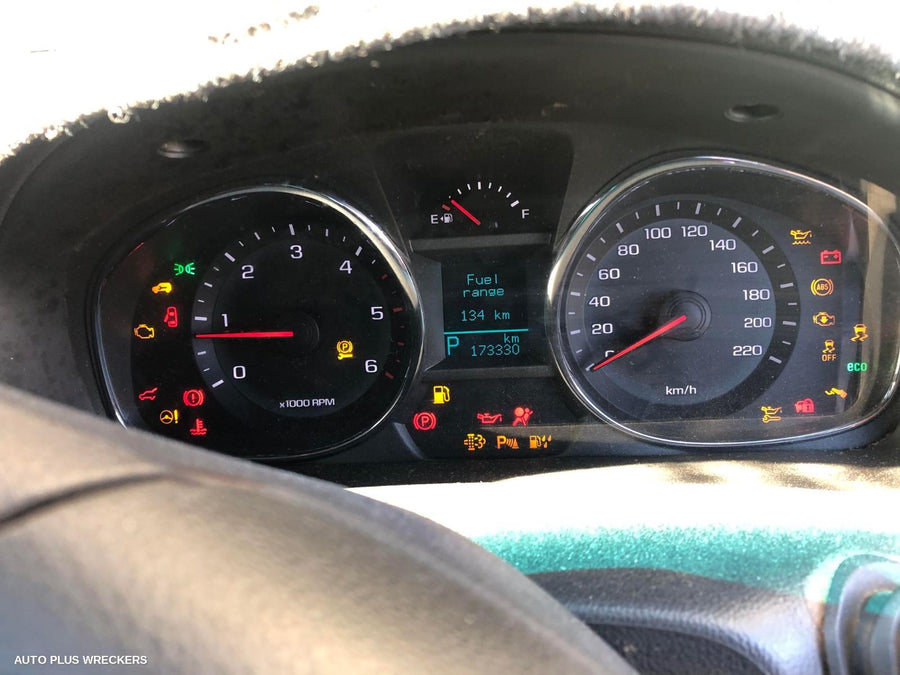 2016 Holden Captiva Right Door Mirror