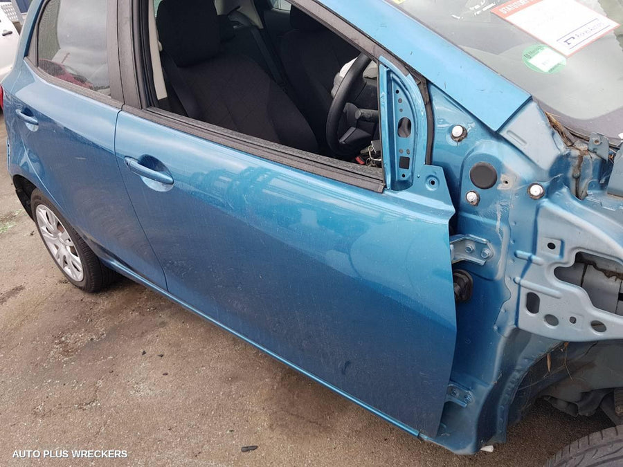 2012 Mazda 2 Right Front Window Reg Motor