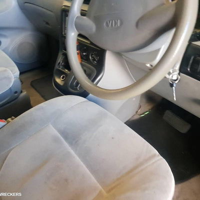 2005 Kia Carnival/grand Carnival Right Headlamp