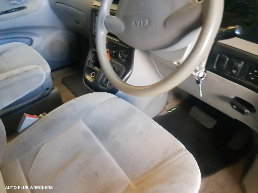 2005 Kia Carnival/grand Carnival Right Headlamp