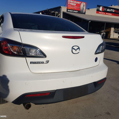 2009-2013 Mazda 3 Right Rear Door Window