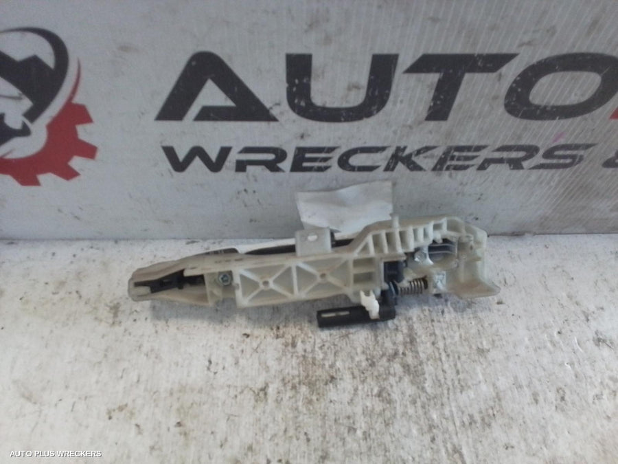 2011-2018 Hyundai Accent Door Handle