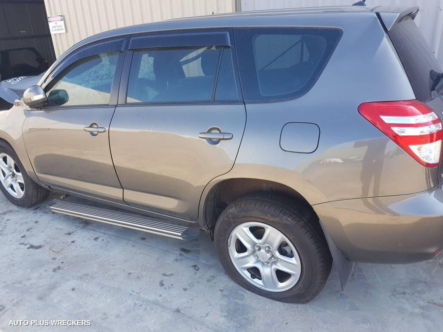 2011 Toyota Rav4 Left Rear Door Window