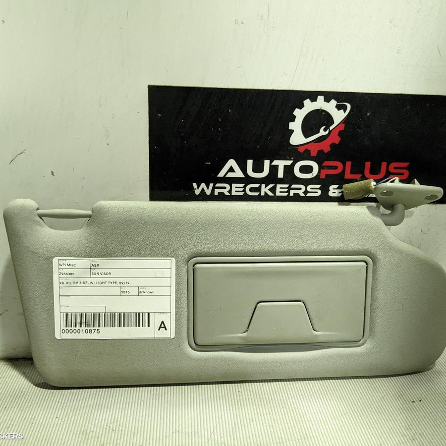 2015 Mitsubishi Asx Sunvisor