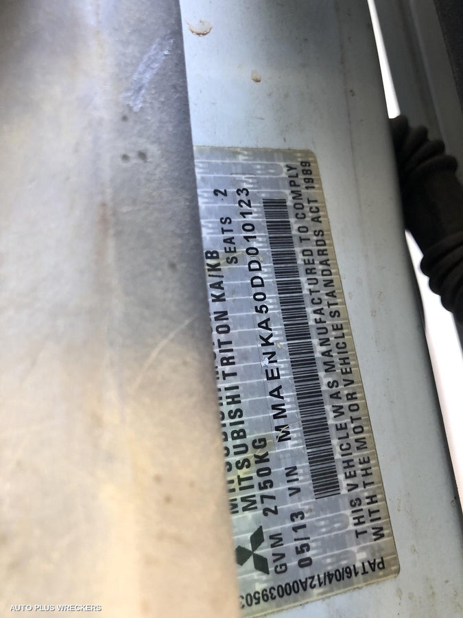 2013 Mitsubishi Triton Right Headlamp