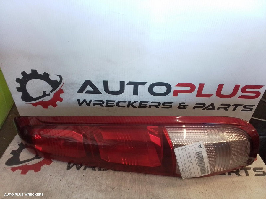 2002 Nissan Xtrail Right Taillight