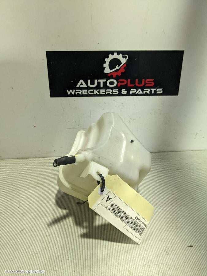 2011 HYUNDAI I45 OVERFLOW BOTTLE