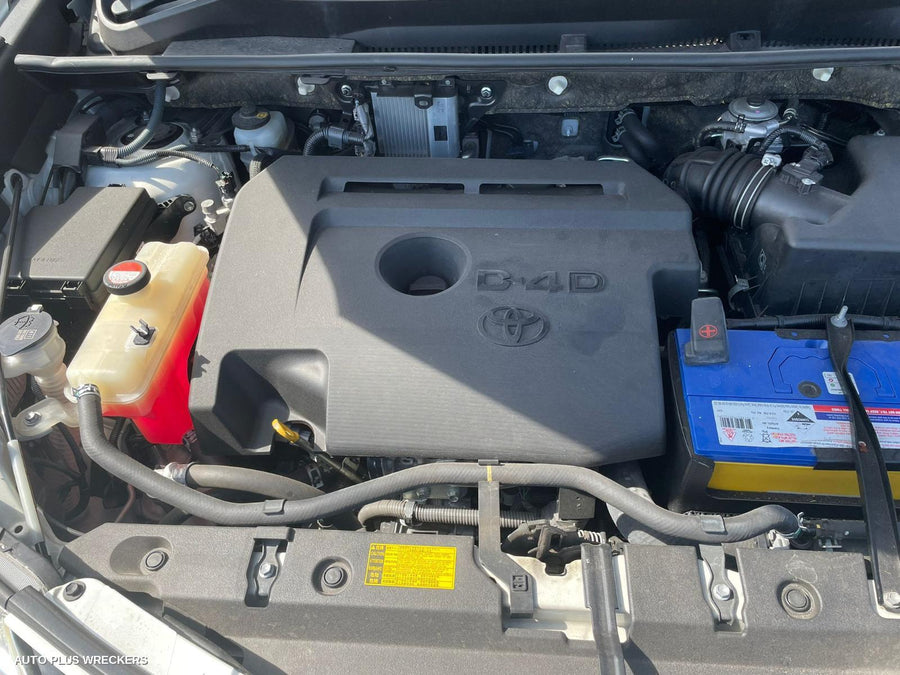 2014 Toyota Rav4 Right Front Hub Assembly